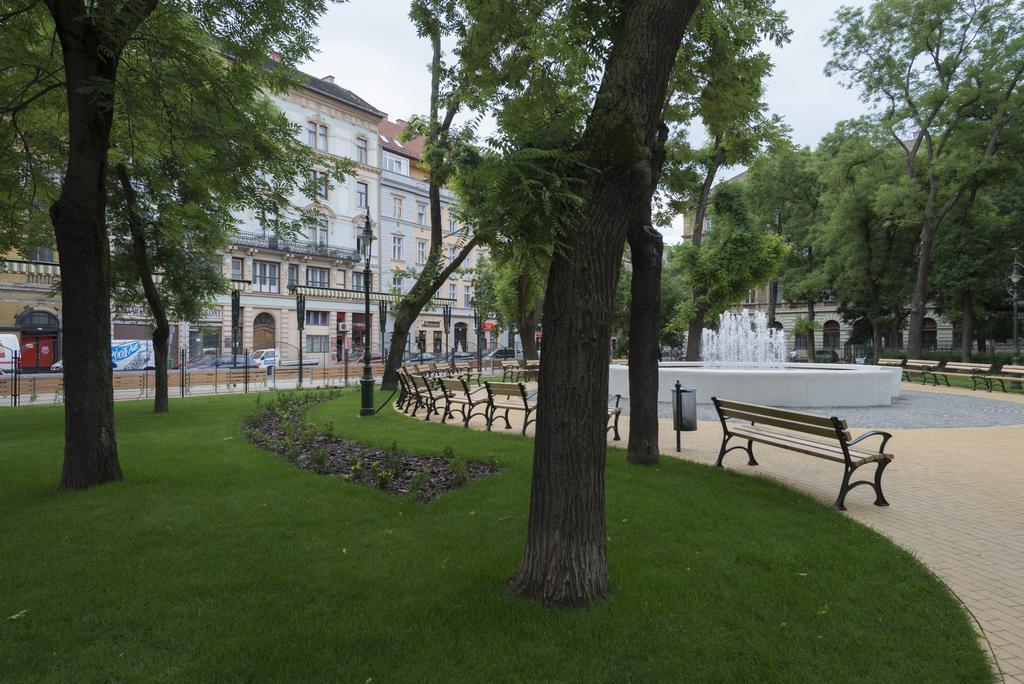 House Octogon Aparthotel Budapest Bagian luar foto