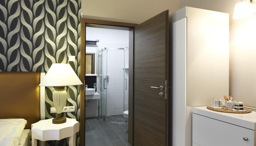 House Octogon Aparthotel Budapest Bagian luar foto