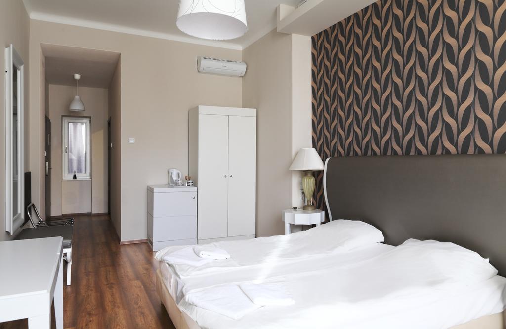 House Octogon Aparthotel Budapest Bagian luar foto